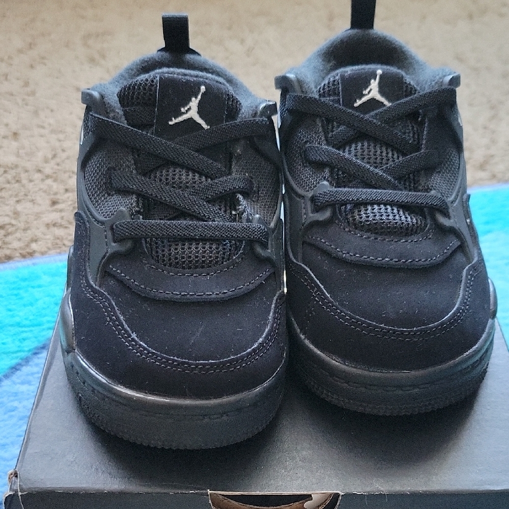 9c Jordan 4 RM "Black Cat